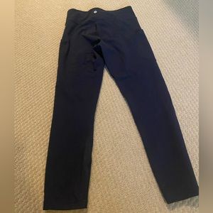 Lululemon navy leggings size 6